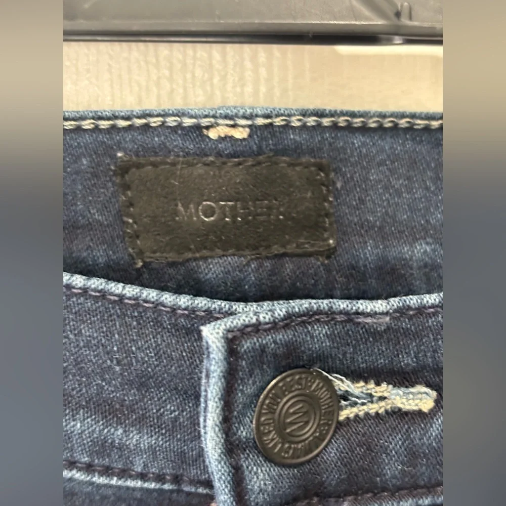 Mother Insider Crop Step Fray
NWT, Jeans Night Tripper Size: 26 - Picture 8 of 9